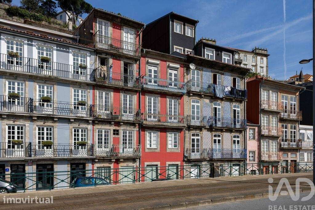 Prédio em Cedofeita, Santo Ildefonso, Sé, Miragaia, São Nicolau e Vitó - Grande imagem: 3/16