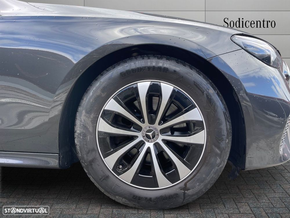 Mercedes-Benz E 220 d 9G-TRONIC Edition AVANTGARDE - 6