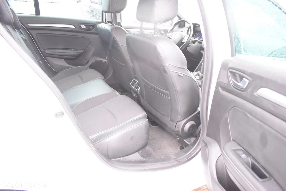 Renault Megane ver-1-5-blue-dci-intens - 14