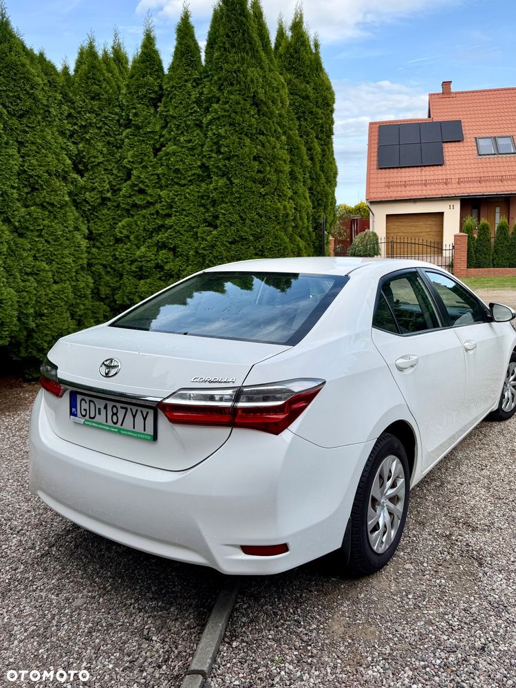 Toyota Corolla 1.4 D-4D Comfort - 9