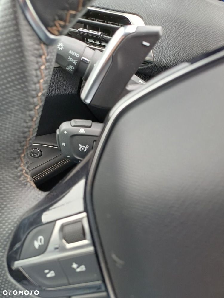 Peugeot 3008 1.2 PureTech GT S&S EAT8 - 29