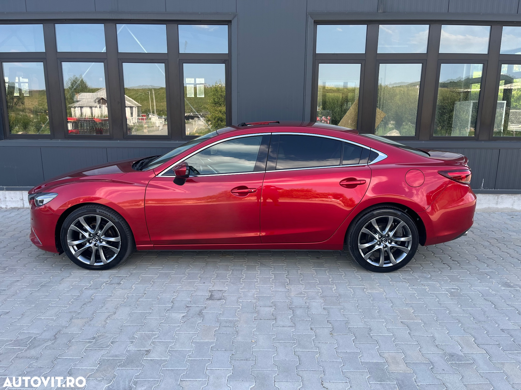 Mazda 6 CD175 AT Revolution Top - 10