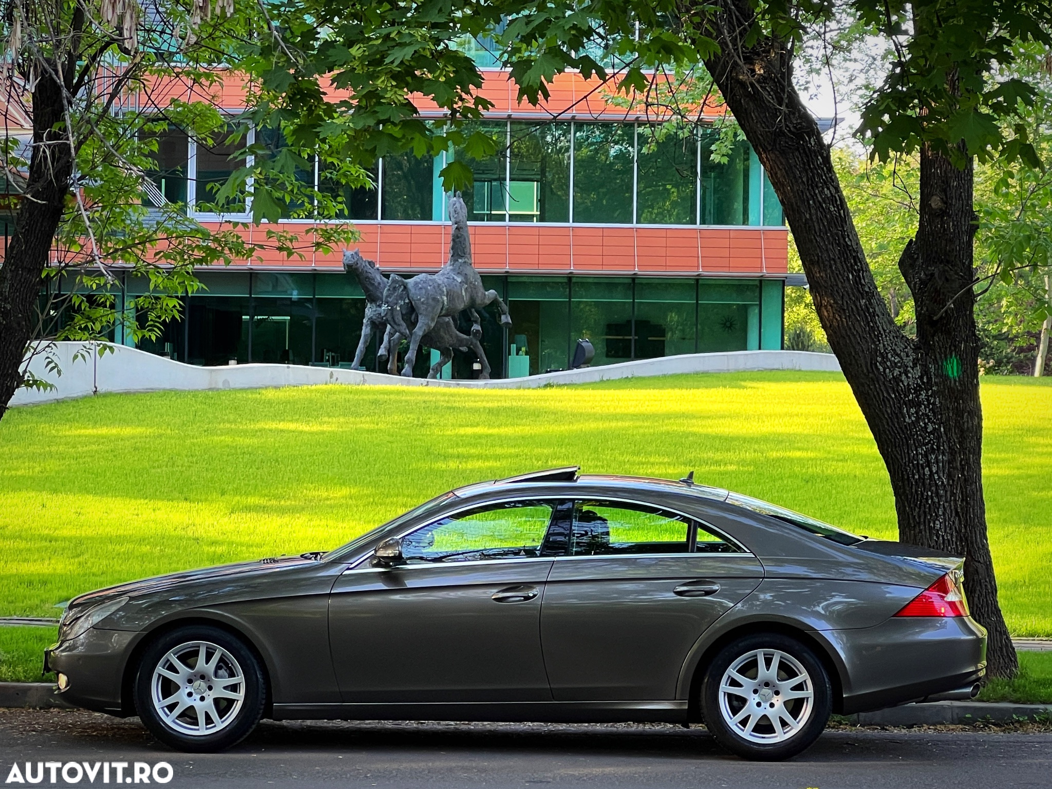 Mercedes-Benz CLS - 5