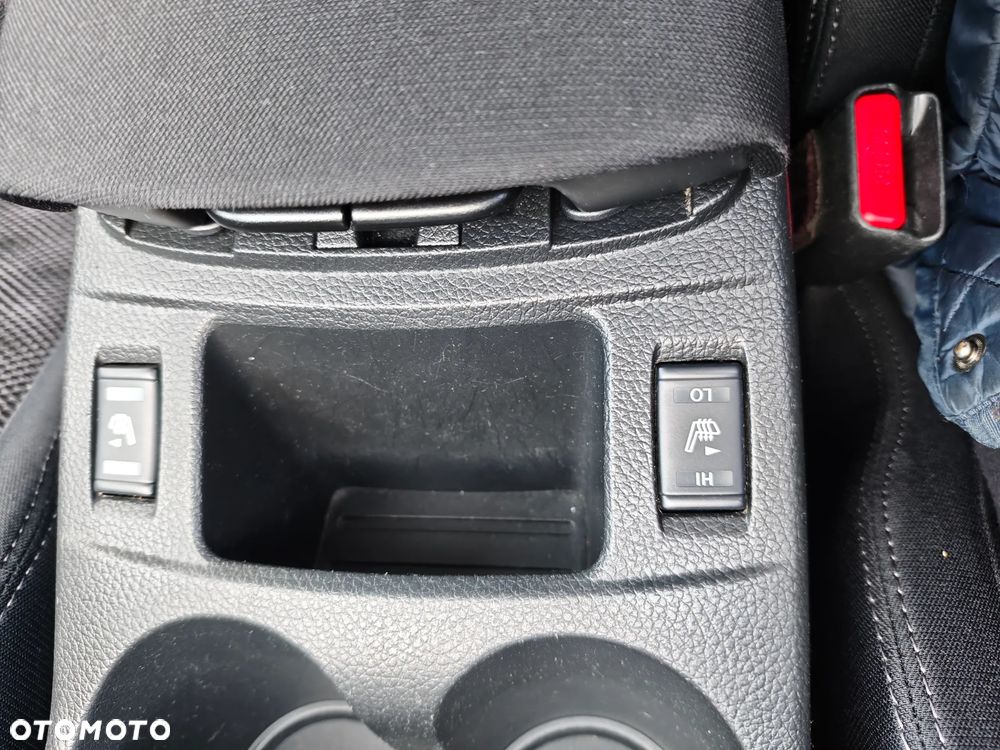 Nissan Qashqai 1.6 dCi 360 S&S - 21