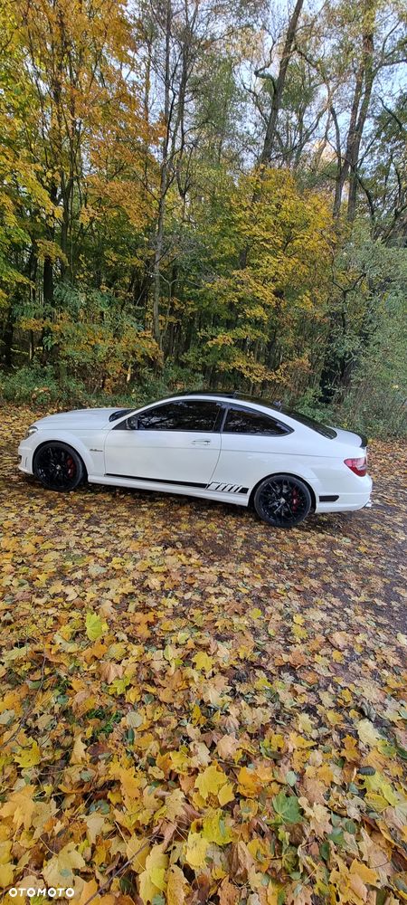 Mercedes-Benz Klasa C 63 AMG Coupe AMG SPEEDSHIFT MCT - 14