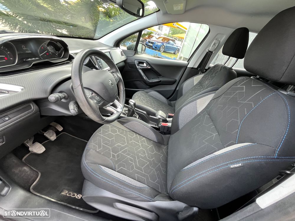 Peugeot 2008 1.5 BlueHDi Signature - 27