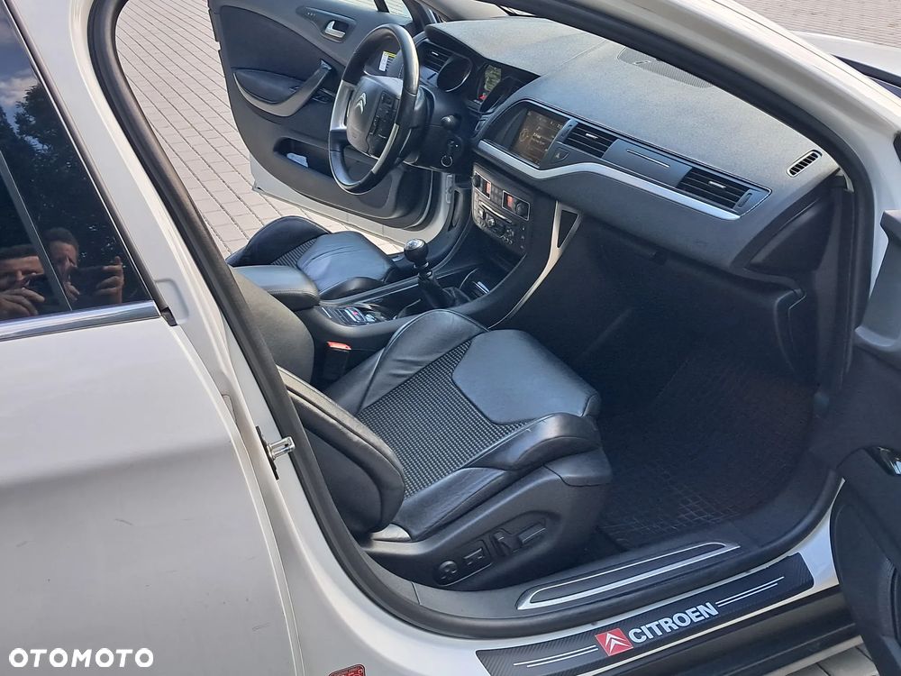 Citroën C5 HDi 165 FAP Exclusive - 6