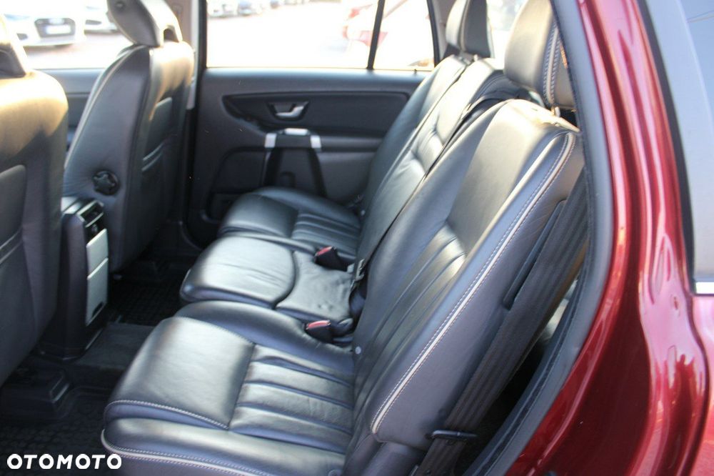 Volvo XC 90 - 22