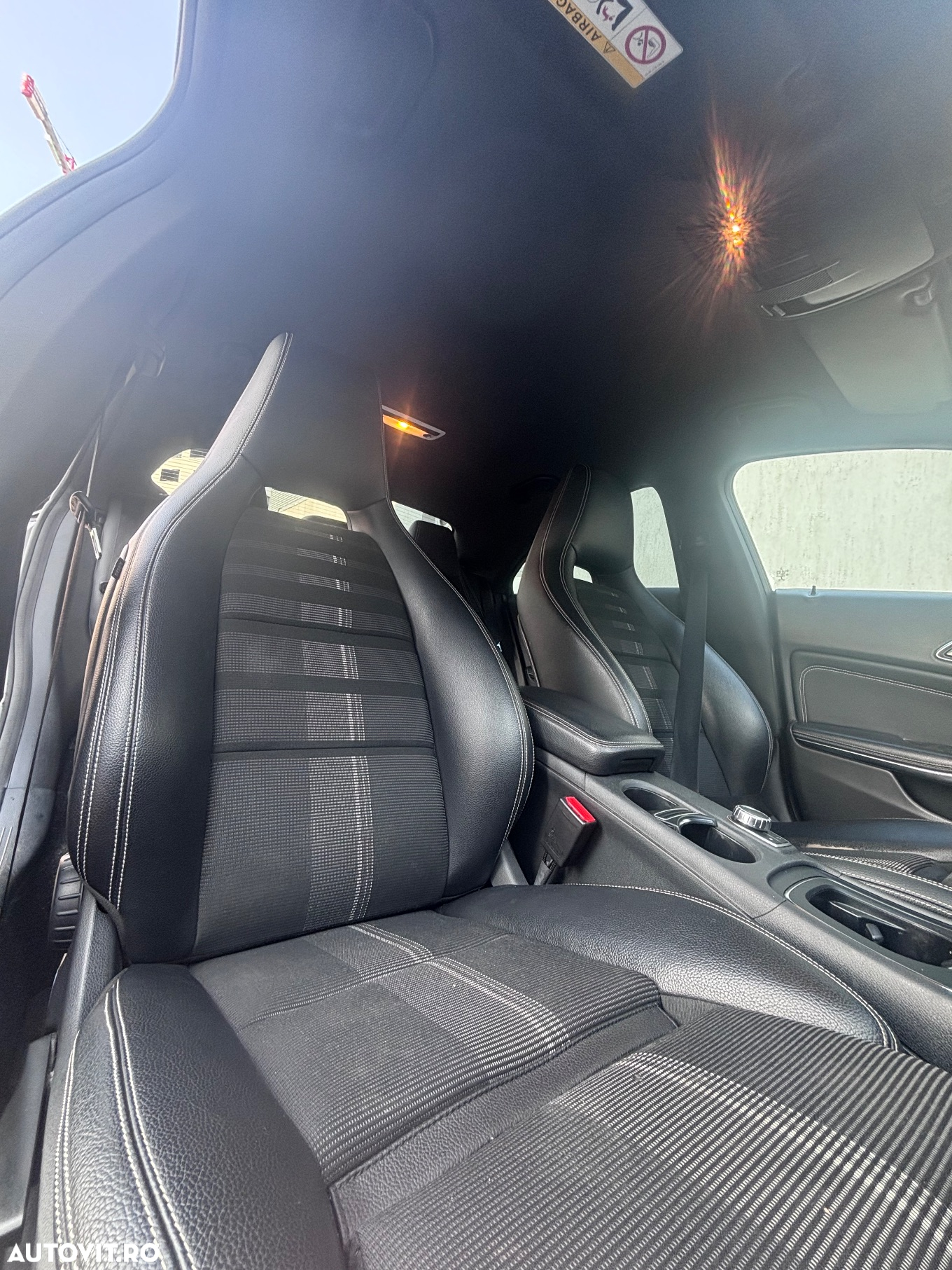 Mercedes-Benz CLA - 9