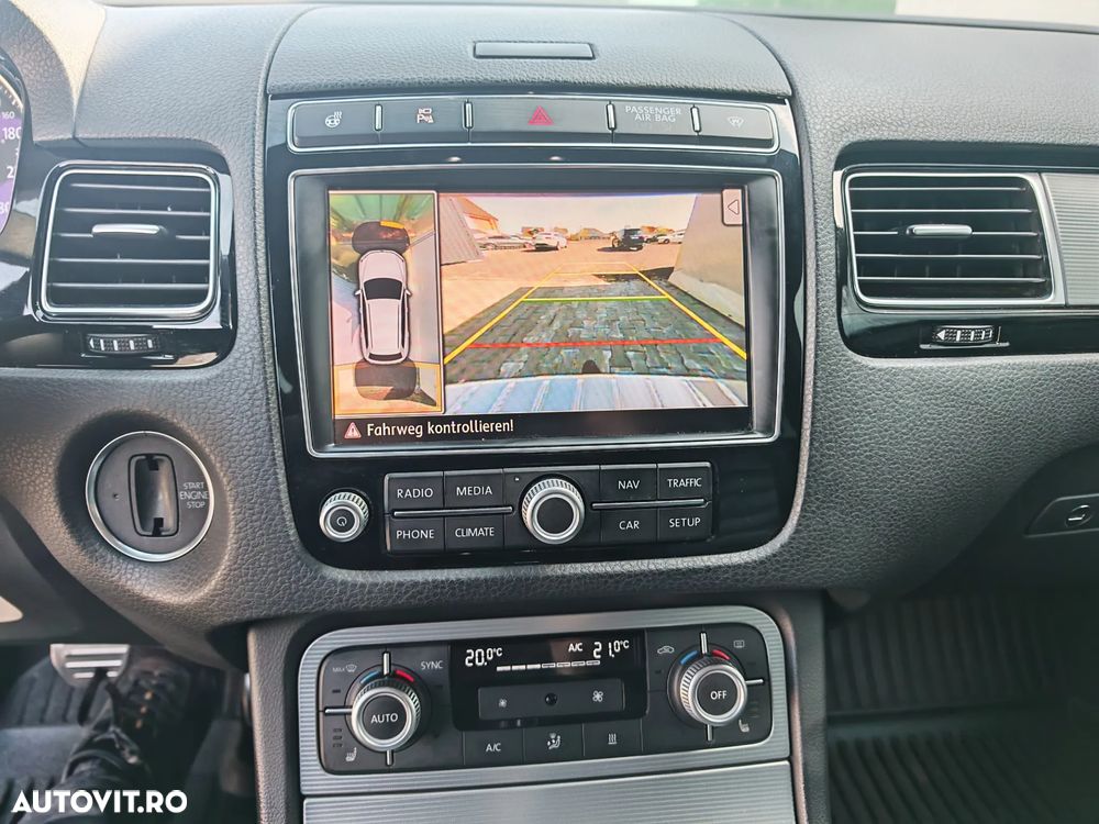 Volkswagen Touareg 3.0 V6 TDI SCR Blue Motion DPF Automatik Exclusive - 9