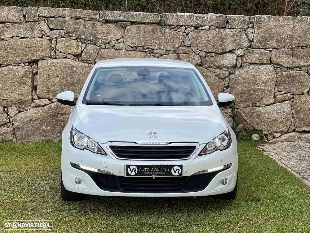 Peugeot 308 1.6 BlueHDi Allure J17 - 24