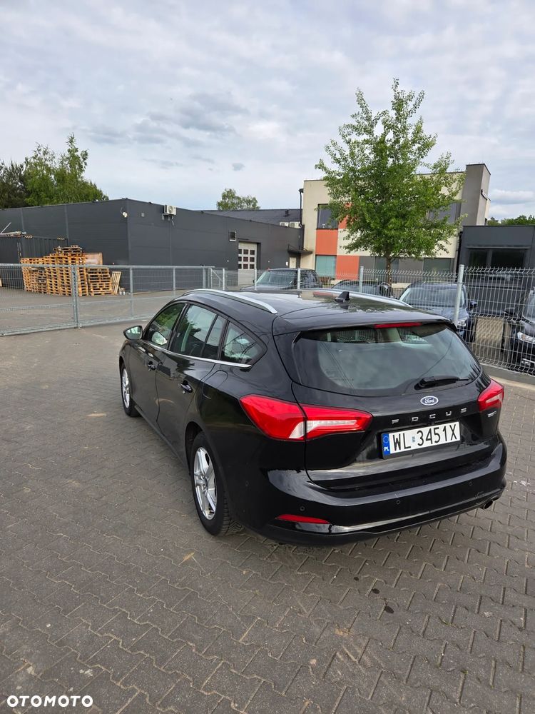 Ford Focus 1.0 EcoBoost Start-Stopp-System TITANIUM X - 3