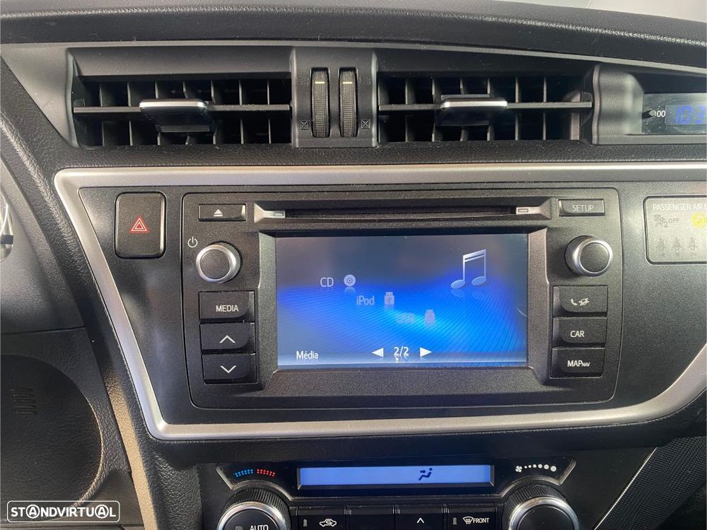 Toyota Auris Touring Sports 1.4 D-4D Com+P.Sport - 33