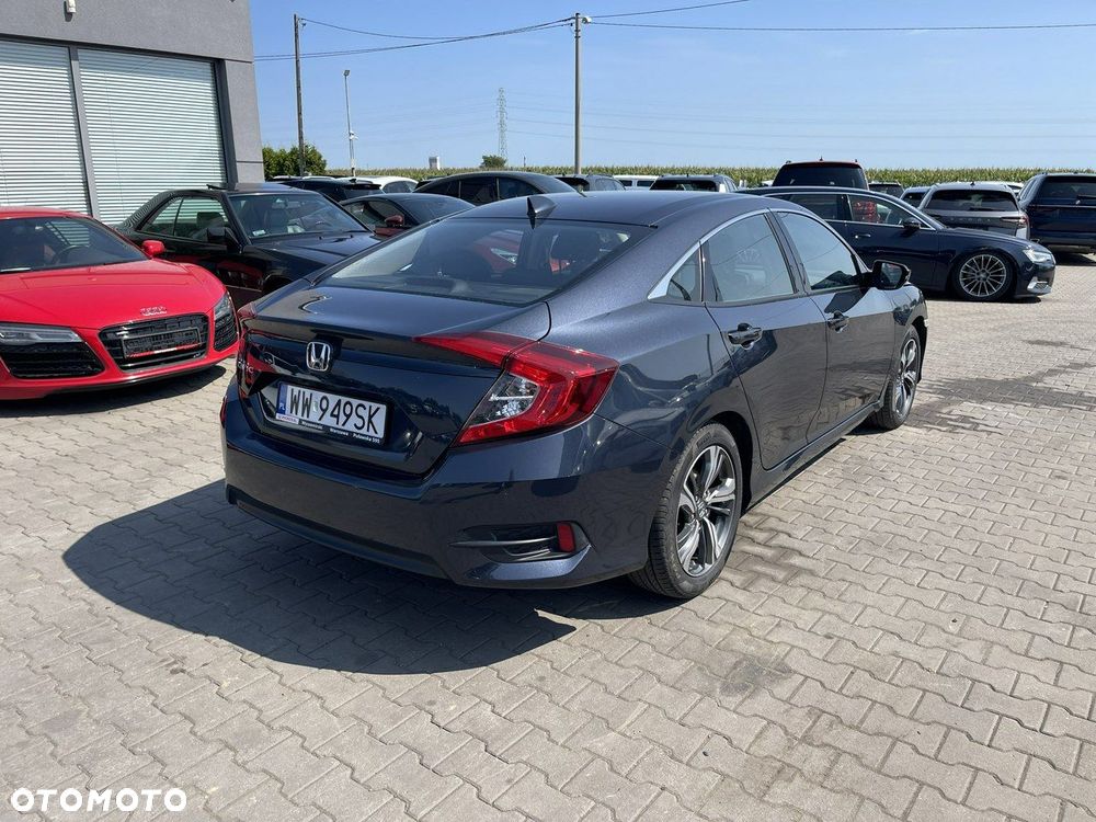 Honda Civic 1.5 i-VTEC Turbo Sport - 2