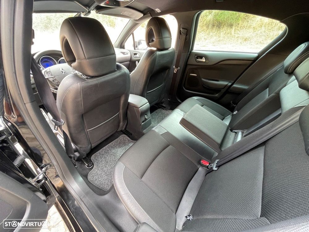 Citroën DS4 1.6 e-HDi So Chic CMP6 - 41