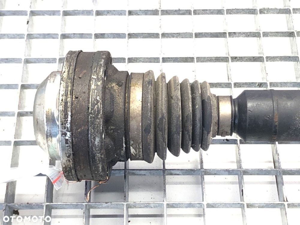 PÓŁOŚ PRAWY PRZÓD  SKODA OCTAVIA II (1Z3) 2004 - 2013 2.0 TDI RS 125 kW [170 KM] olej napędowy - 2