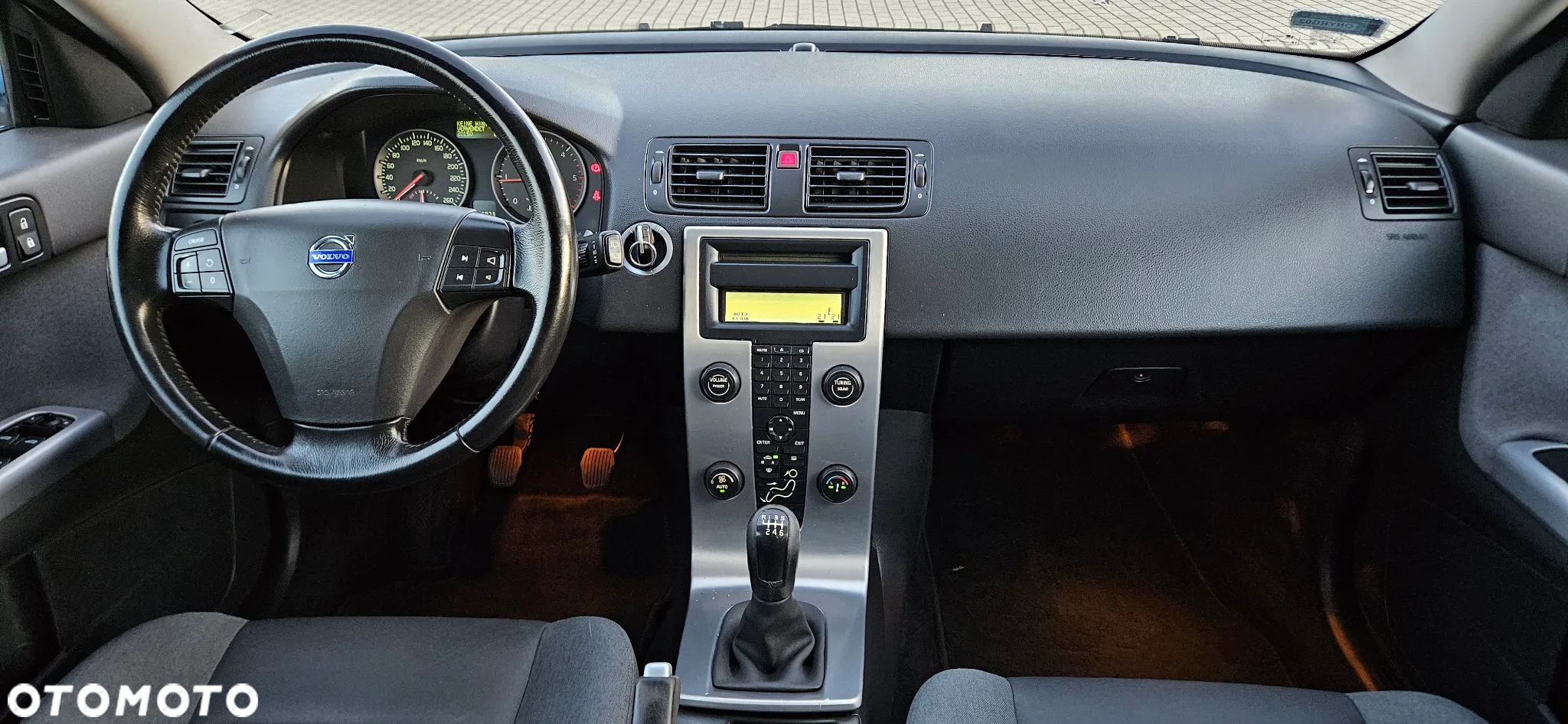 Volvo V50 2.0D Momentum - 8