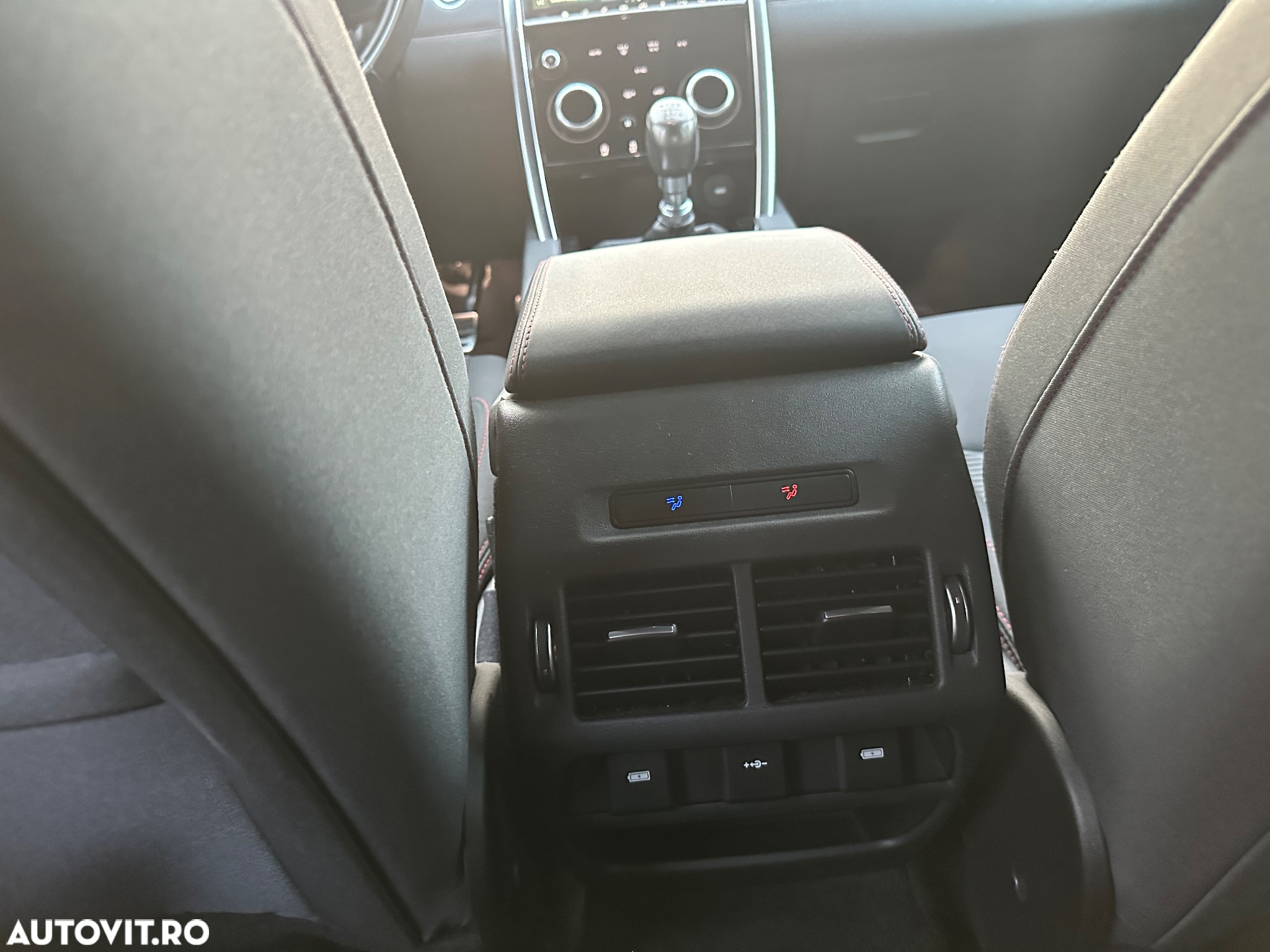 Land Rover Discovery Sport 2.0 l TD4 SE - 6