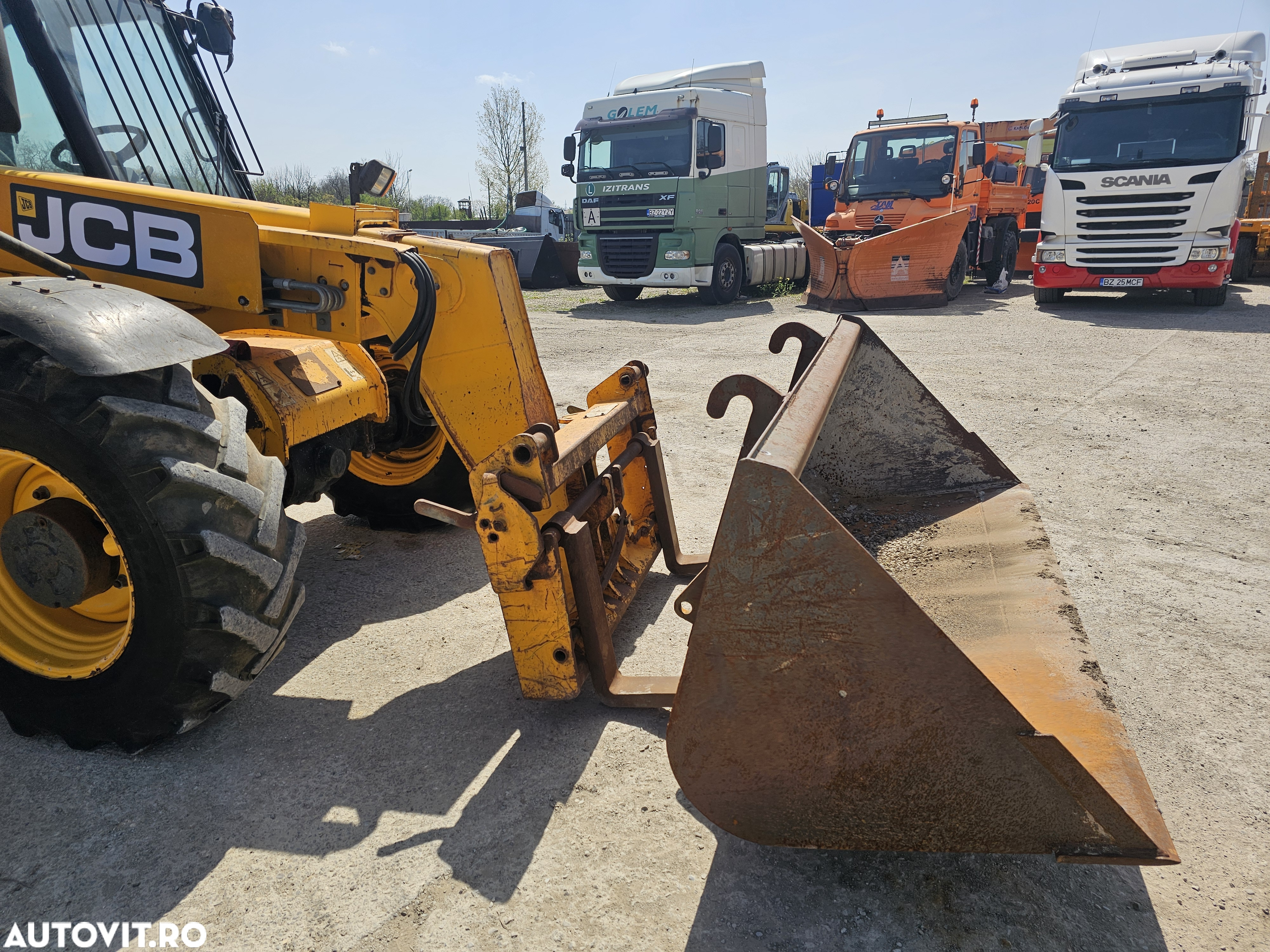 JCB 528-70 incarcator telescopic manitou compact vola - 8