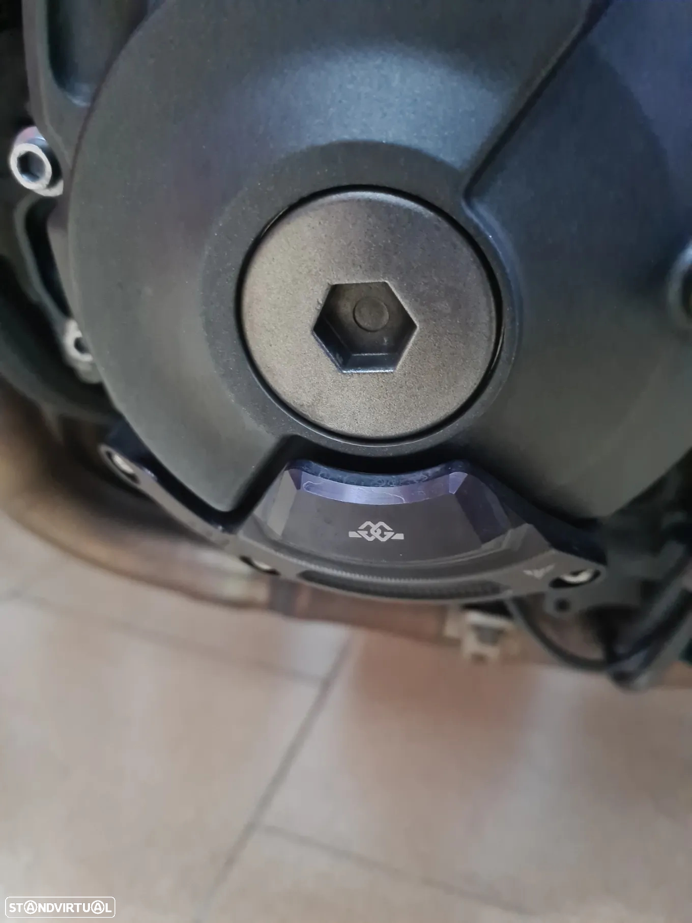 Yamaha MT-10 Preta mate - 6