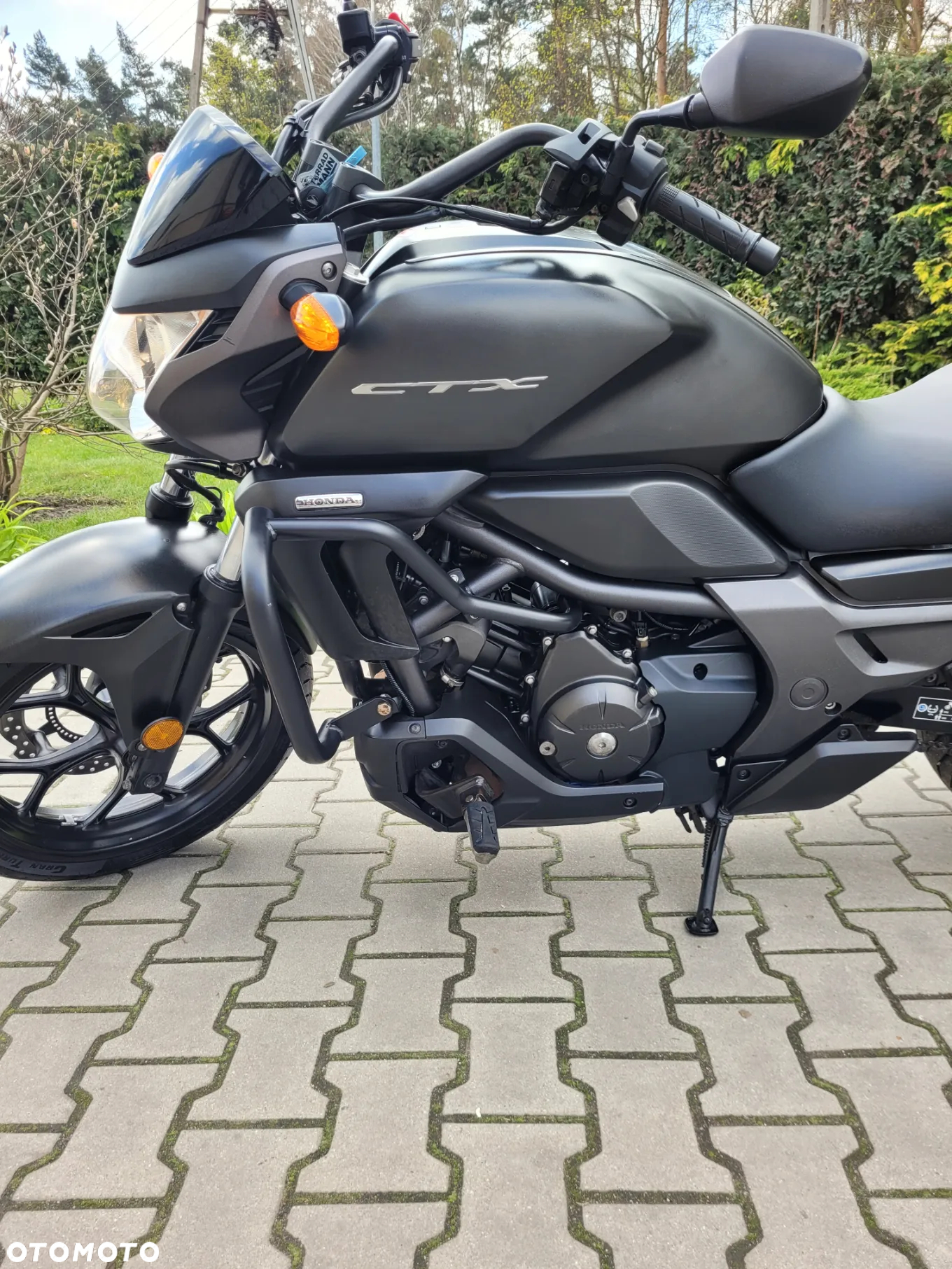 Honda CTX - 9
