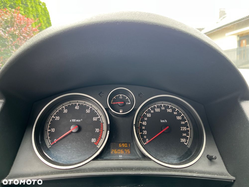 Opel Astra 1.8 Enjoy - 11