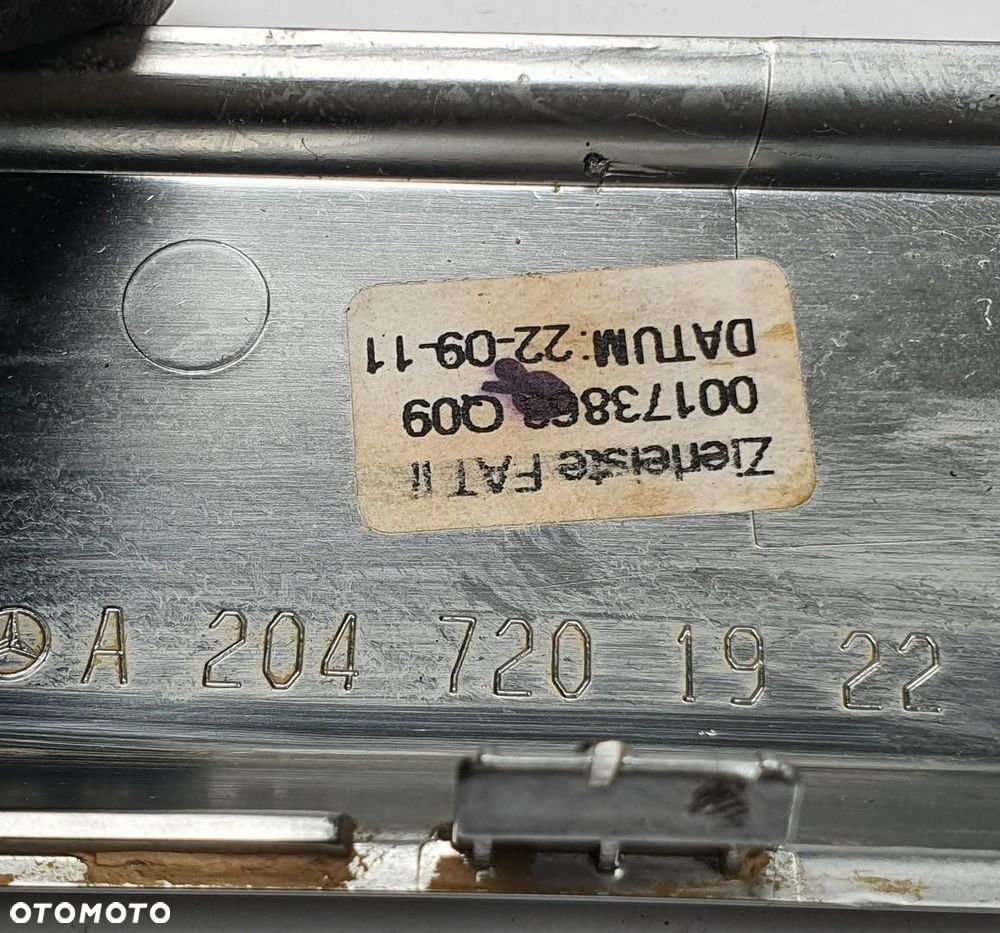 LISTWA OSŁONA DRZWI LEWY PRZÓD MERCEDES X204 A2047201922 - 7