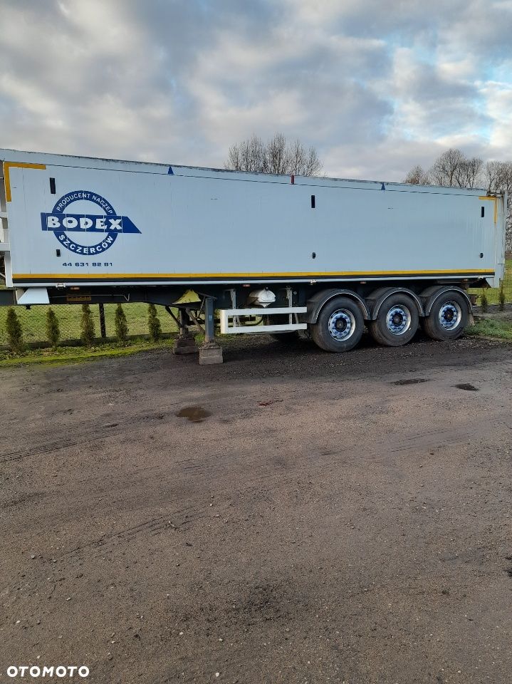 Scania R440 z 2013, naczepa Schmitz i naczepa Bodex - 8