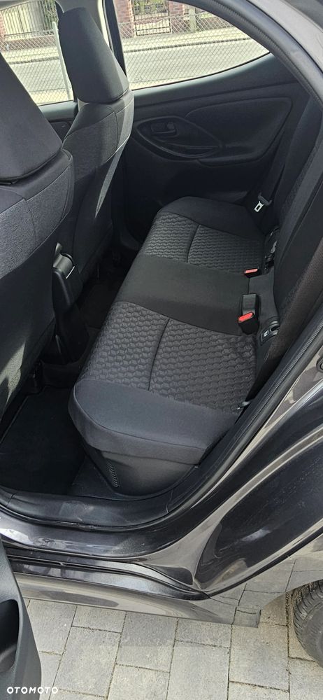 Toyota Yaris 1.5 VVT-i Life - 10