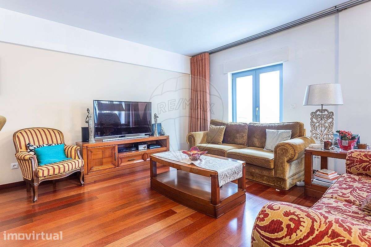Apartamento T2 para arrendamento - Grande imagem: 2/24