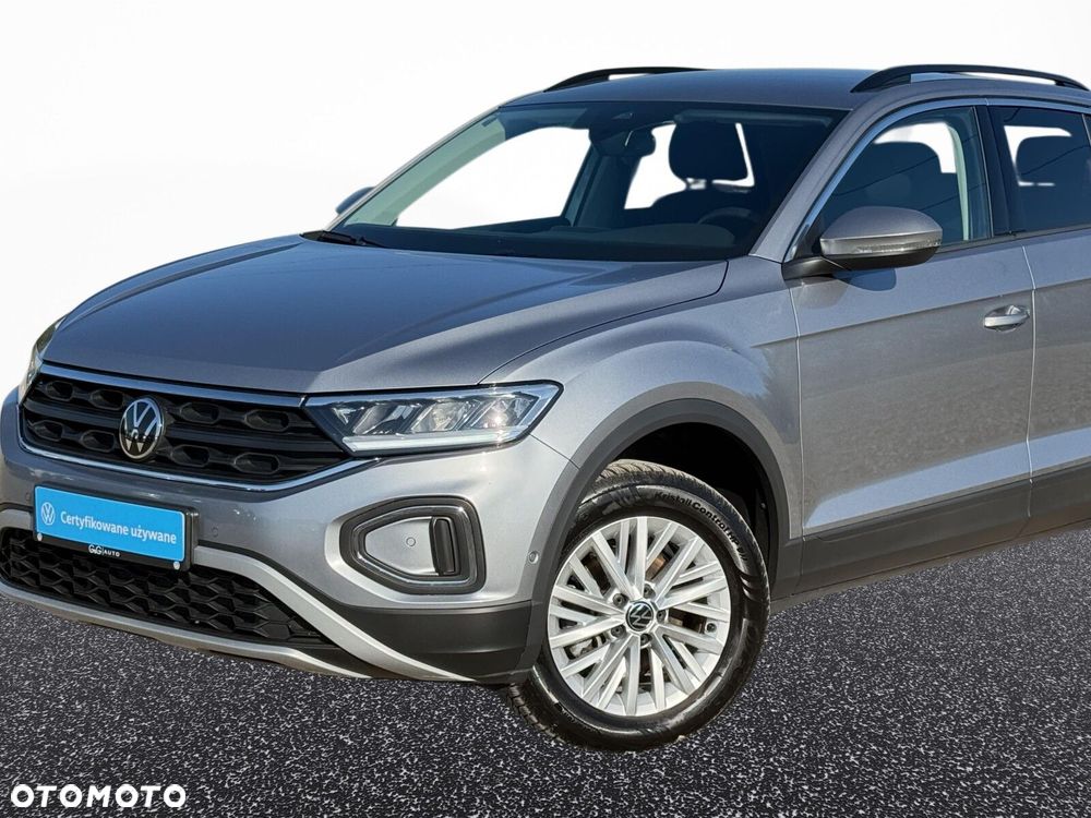 Volkswagen T-Roc - 8