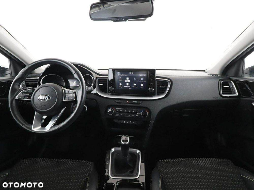 Kia XCeed 1.4 T-GDI OPF VISION - 16