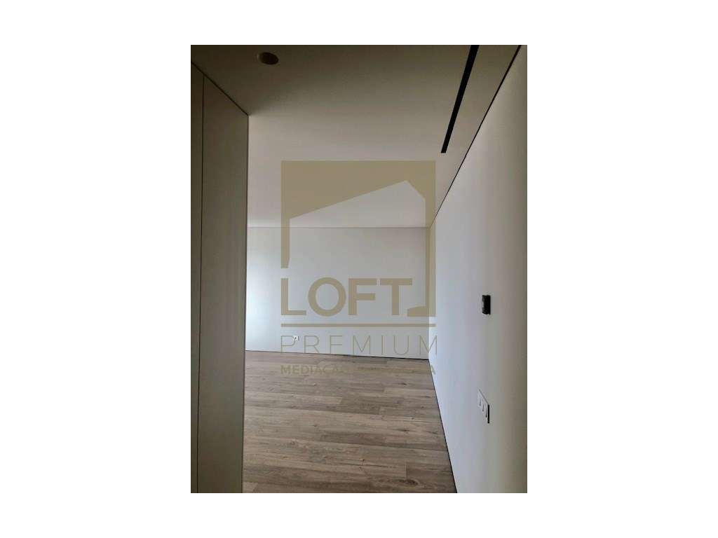 Apartamento T3 de Luxo c/ Vista Castelo e Parque da Cidade em Guima... - Grande imagem: 3/26