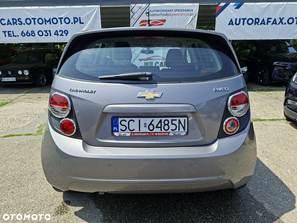 Chevrolet Aveo 1.6 LTZ - 10