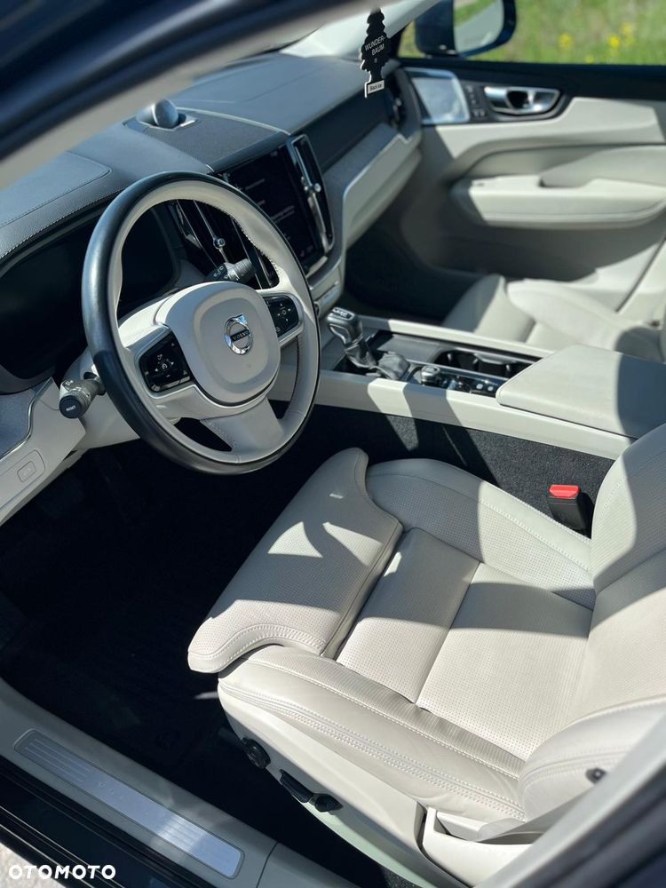 Volvo XC 60 T6 AWD Geartronic Inscription - 5