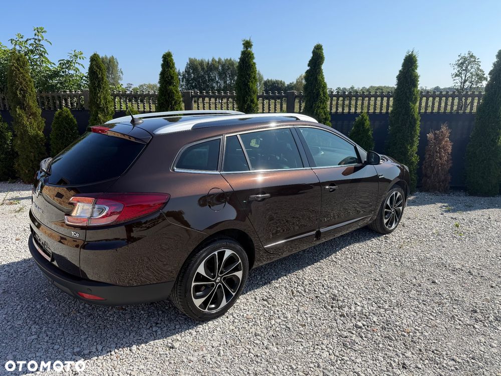 Renault Megane ENERGY TCe 130 BOSE EDITION - 10