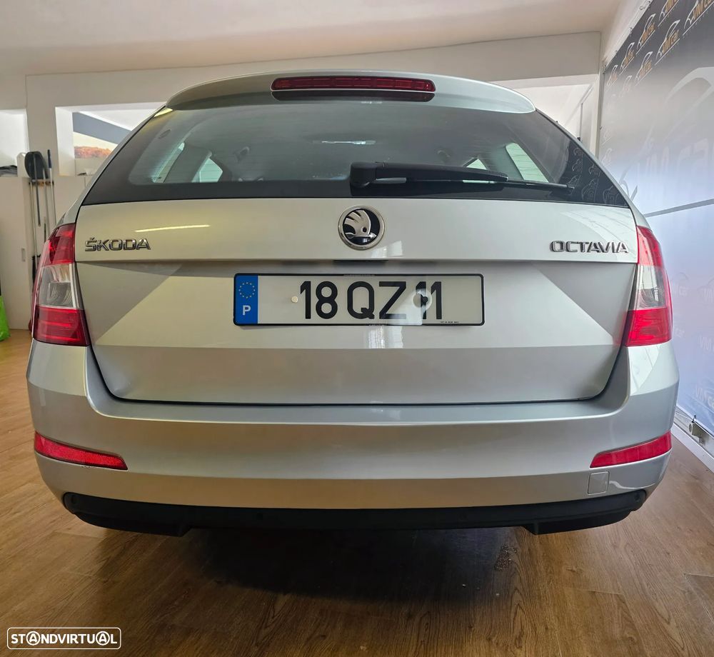 Skoda Octavia Break 1.6 TDi Style - 11