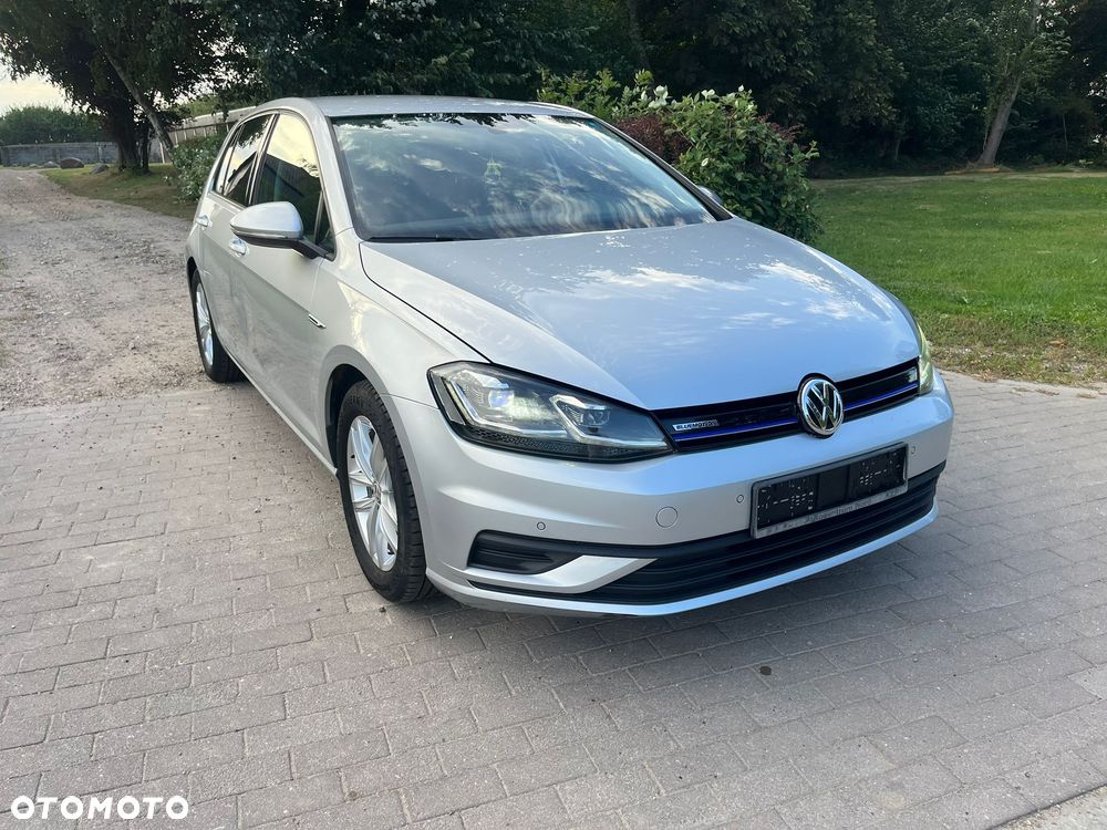 Volkswagen Golf 1.5 TSI BlueMotion ACT Comfortline - 2