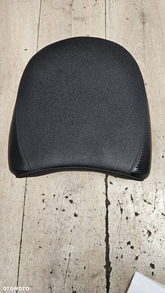 Siedzenie pasażera Yamaha V-Max 1700 - 2