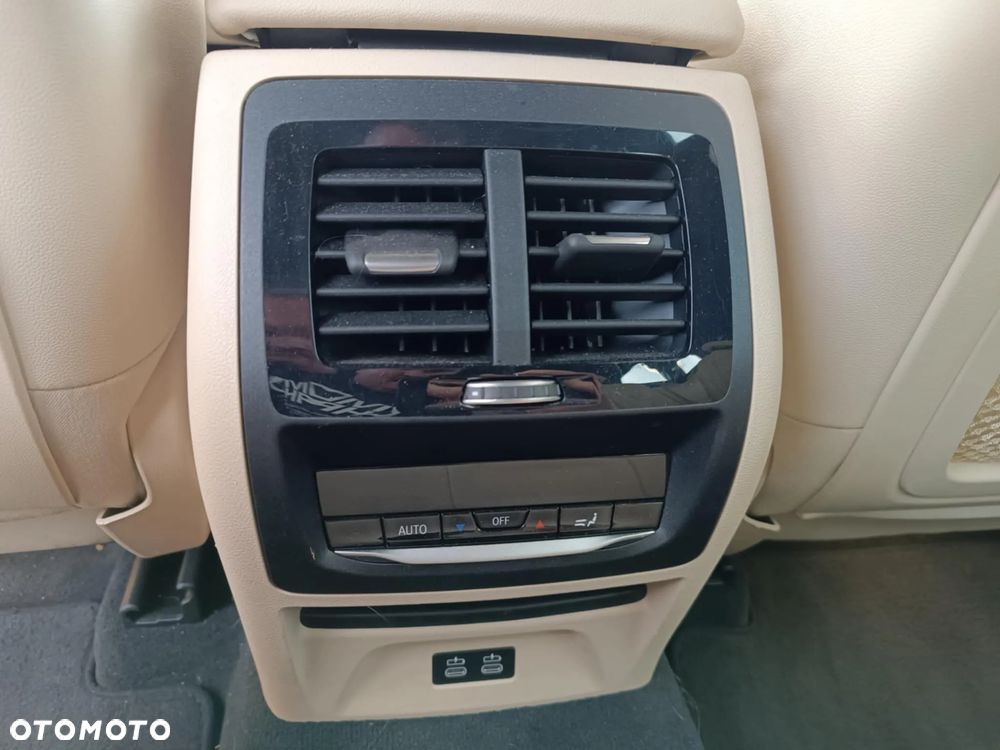 BMW X3 xDrive30i xLine - 14