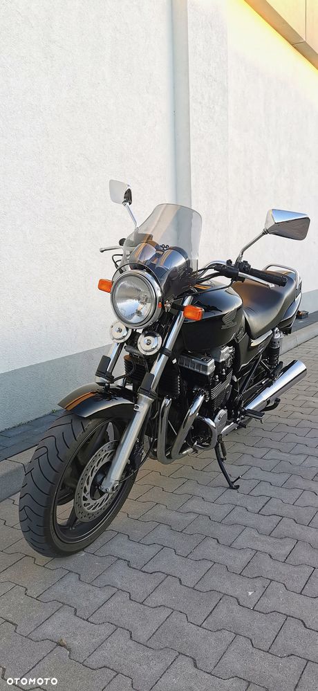 Honda CB - 5