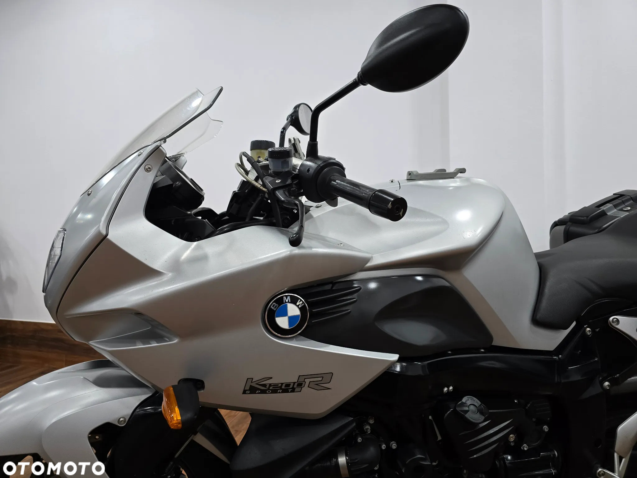 BMW K - 12