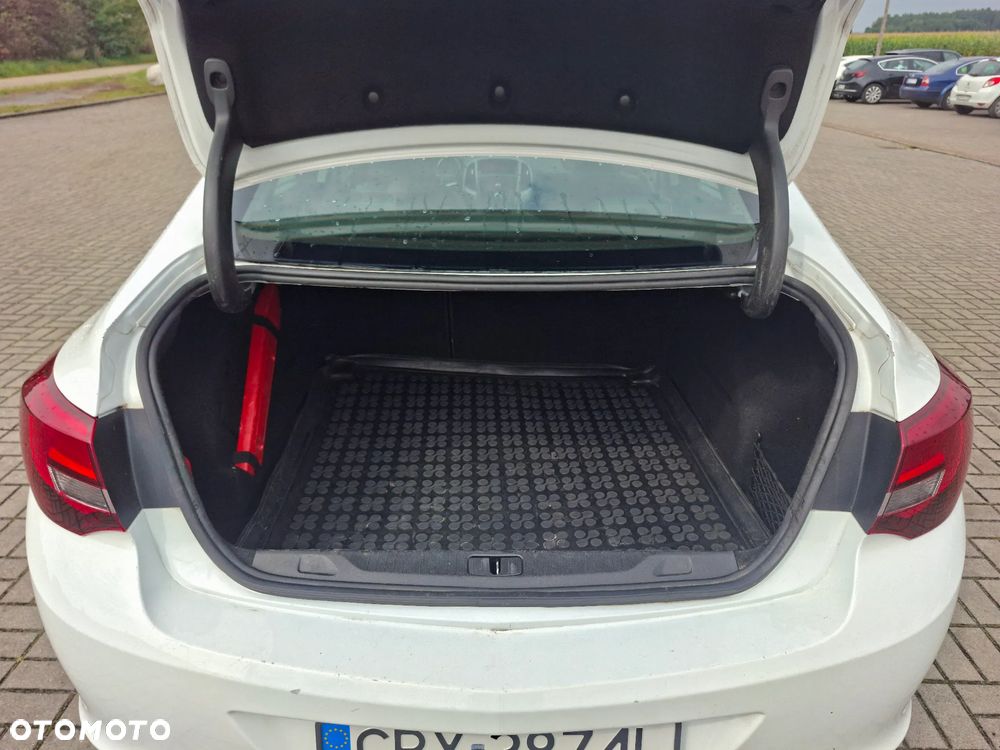 Opel Astra IV 1.6 CDTI S&S - 11