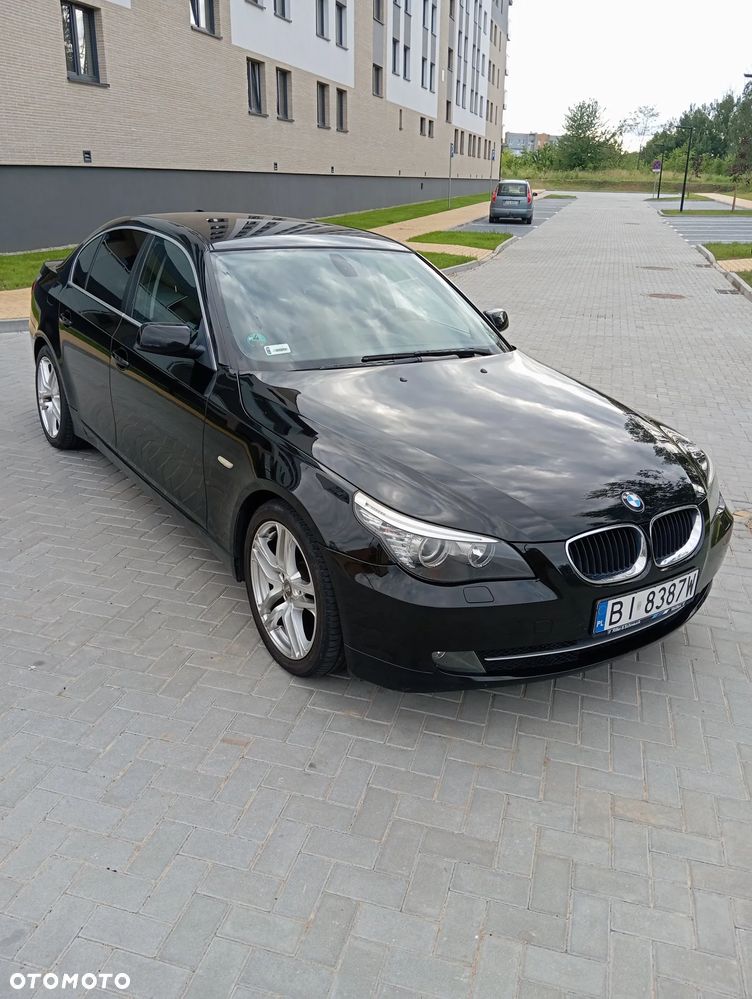 BMW Seria 5 520i - 1