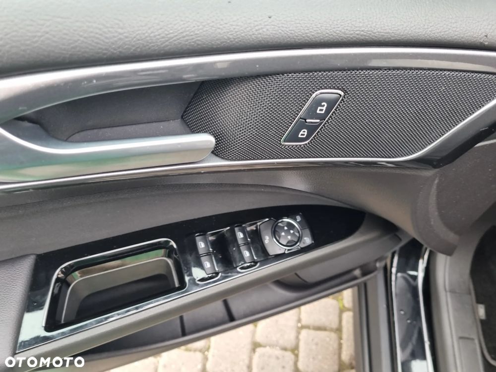 Ford Mondeo SW 2.0 EcoBlue Edition - 22