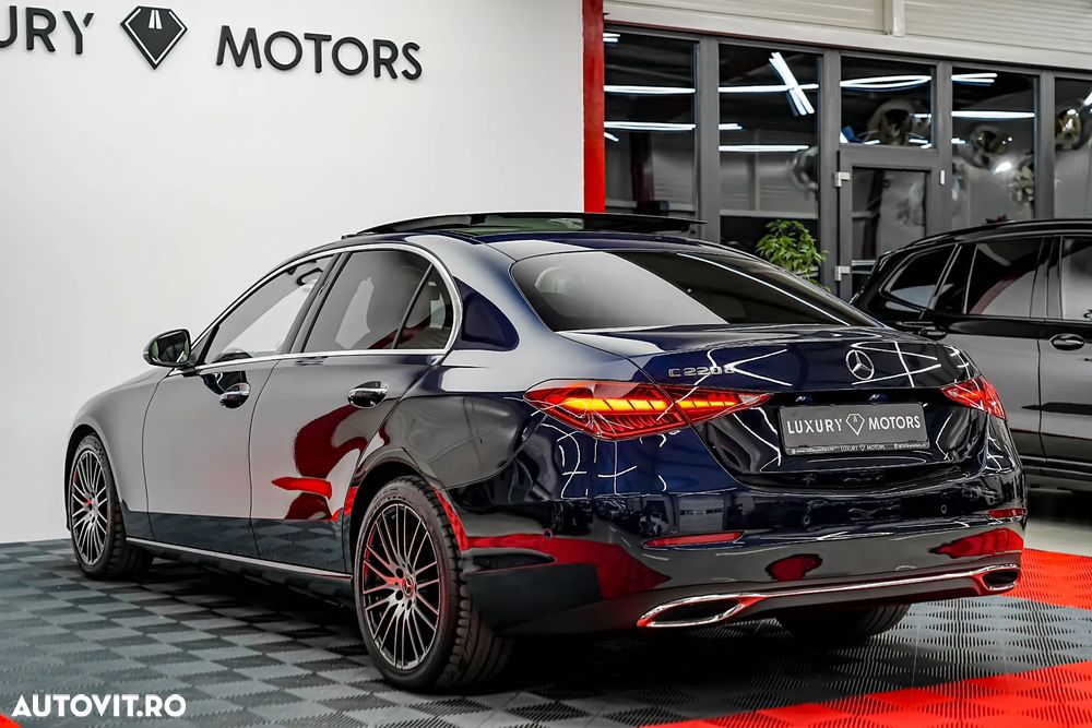 Mercedes-Benz C 220 d T 9G-TRONIC - 11