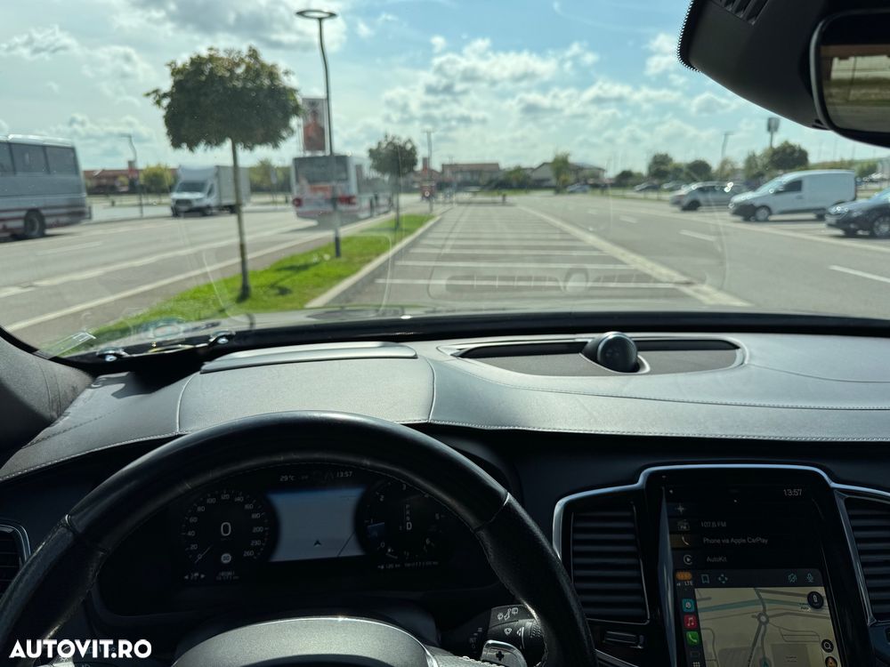 Volvo XC 90 D5 AWD Geartronic RDesign - 20