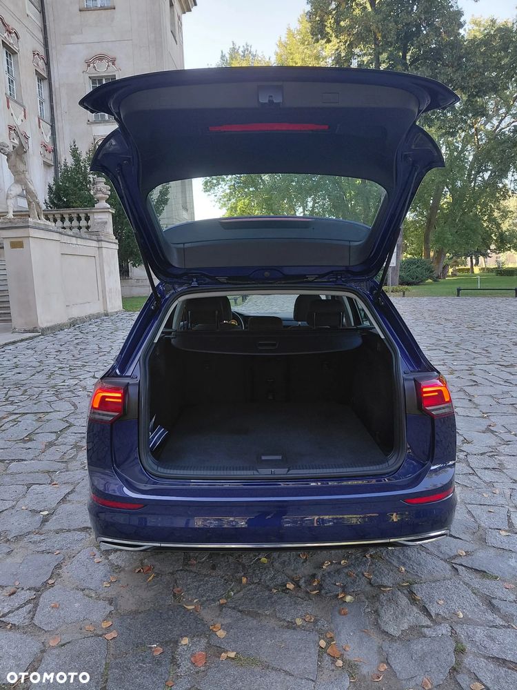 Volkswagen Golf 2.0 TDI Style - 32