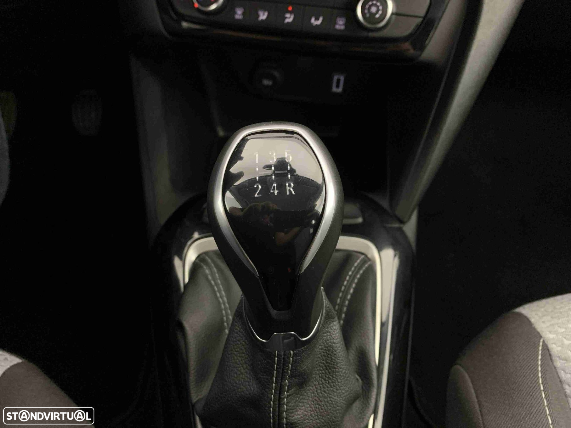 Opel Corsa 1.2 - 10