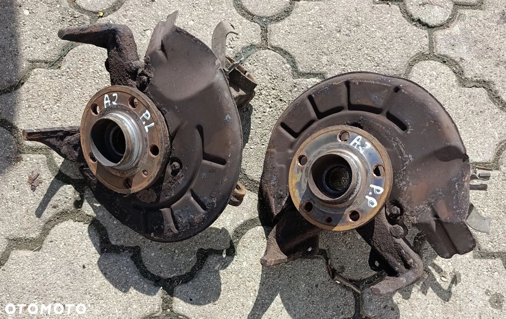 Audi A2 piasta zwrotnica przednia przód 1,4TDI EU - 1